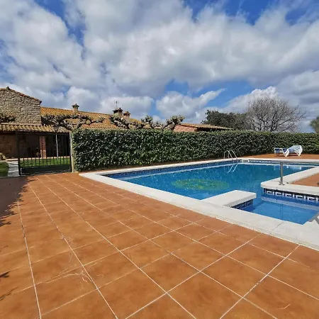 Villas Cosette Masia Tibau Villa Llagostera